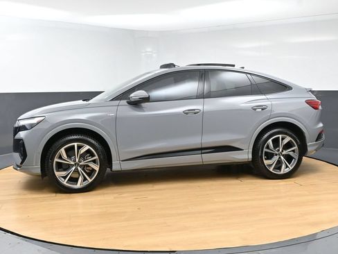 Used 2024 Audi Q4 e-tron Premium Plus w/ Premium Plus AWD/4WD image 6