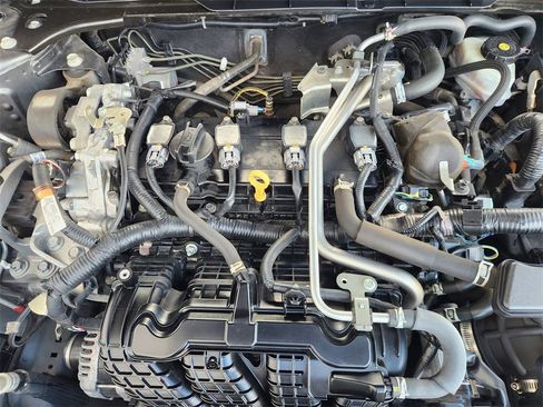 Used 2021 Nissan Altima 2.5 SV w/ SV Premium Package image 31