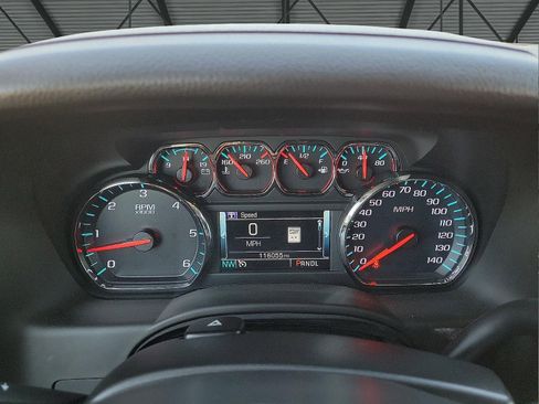 Used 2019 Chevrolet Tahoe LT image 18