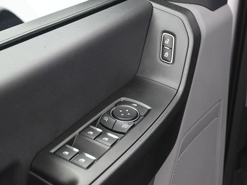 New 2026 Ford F250 XL w/ FX4 Off-Road Package image 9