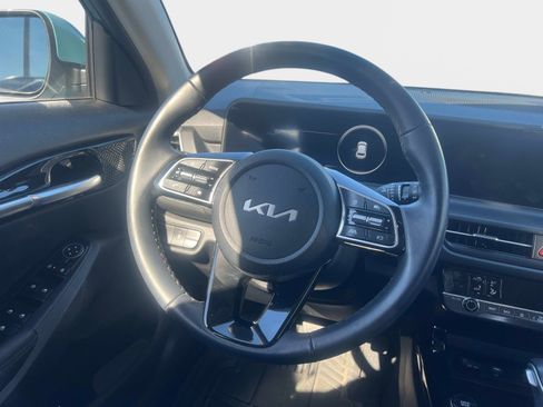 Certified 2024 Kia Seltos EX image 7