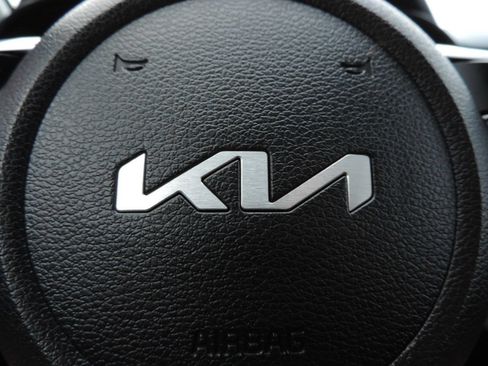 Used 2024 Kia Forte GT-Line FWD image 25