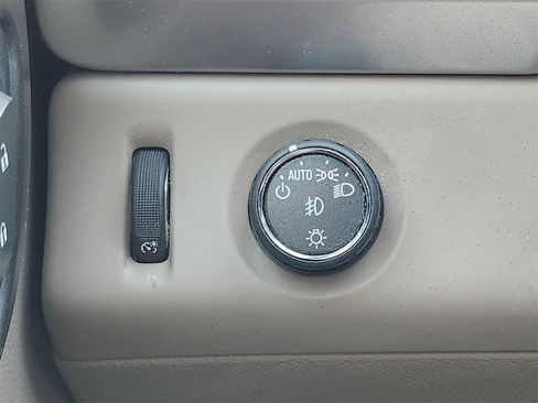 Used 2015 Chevrolet Tahoe LT w/ Luxury Package image 21