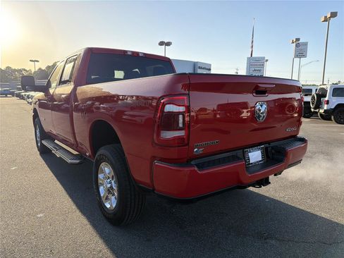 Used 2024 RAM 2500 Big Horn w/ Safety Group image 7