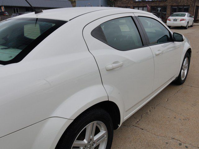 Used 2010 Dodge Avenger Express FWD image 9