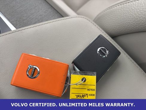 Certified 2023 Volvo XC60 B5 Plus w/ Protection Package FWD image 28