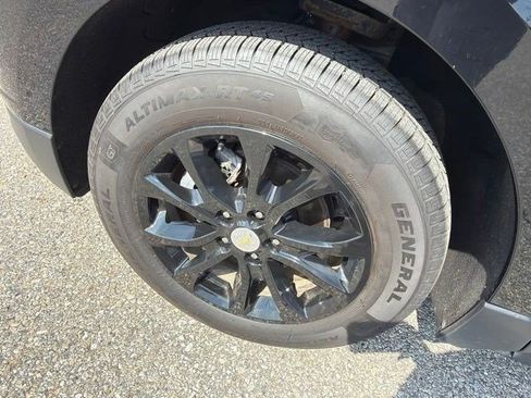 Used 2019 Chevrolet Equinox LT AWD/4WD image 10