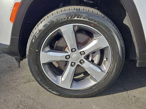 Used 2021 Jeep Grand Cherokee L Limited image 14