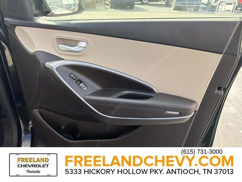 Used 2017 Hyundai Santa Fe Sport image 24