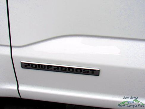 Certified 2022 Ford F150 XLT w/ Equipment Group 302A High image 33