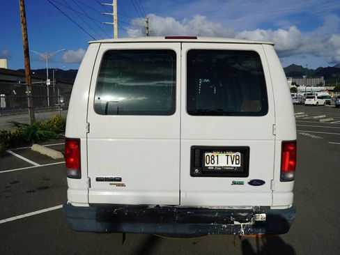 Used 2013 Ford E-150 and Econoline 150 RWD image 23