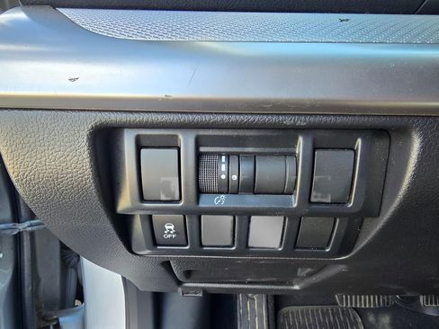 Used 2015 Subaru Outback 2.5i AWD/4WD image 23