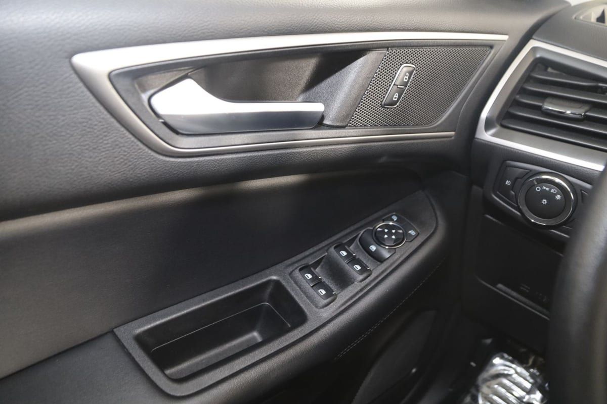 Used 2023 Ford Edge SEL w/ Convenience Package AWD/4WD image 26