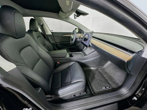 Used 2023 Tesla Model 3 Standard Range RWD image 30