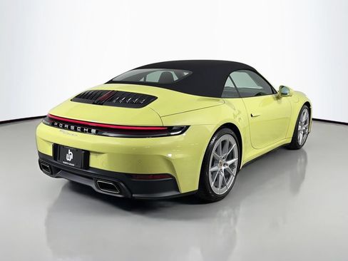 Used 2025 Porsche 911 Carrera RWD image 5