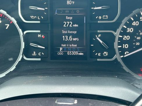 Used 2021 Toyota Tundra SR5 RWD image 33