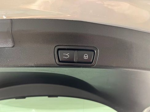 Used 2024 Alfa Romeo Stelvio Ti image 44