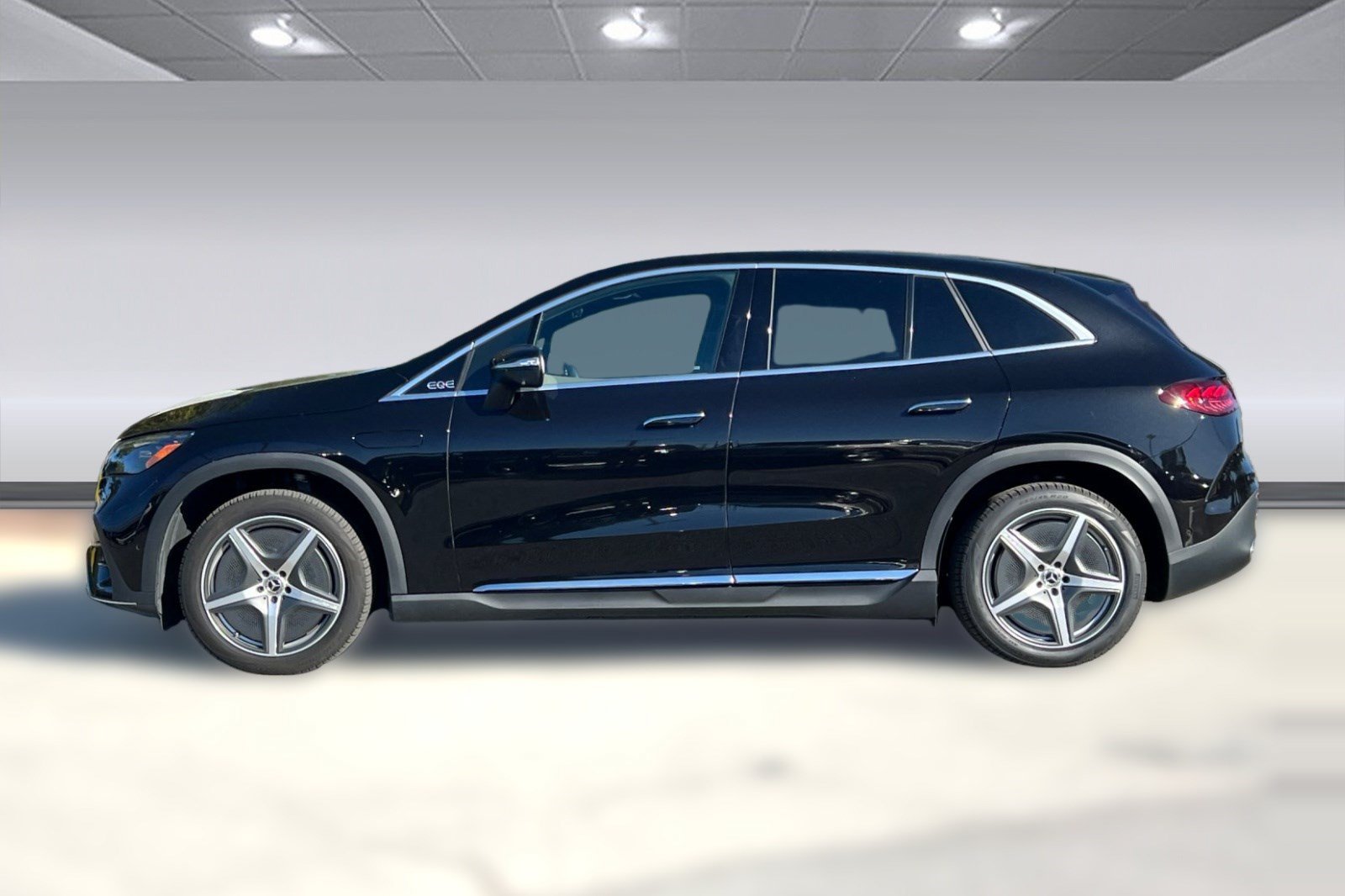 Certified 2024 Mercedes-Benz EQE 350+ SUV image 2