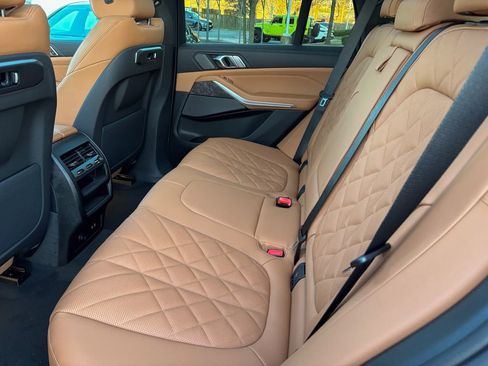 New 2026 BMW X5 xDrive50e w/ Premium Package image 32