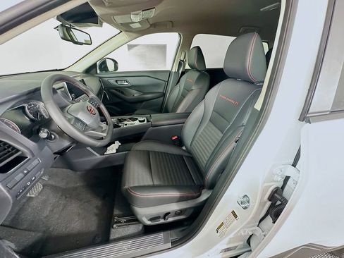 New 2026 Nissan Rogue SV w/ Rock Creek Premium Package AWD/4WD image 28
