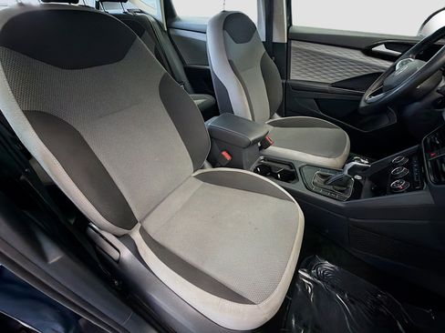 Used 2024 Volkswagen Taos S image 15