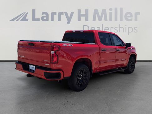 Used 2022 Chevrolet Silverado 1500 Custom AWD/4WD image 5
