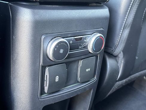 Used 2021 Ford Explorer XLT w/ Equipment Group 202A image 26