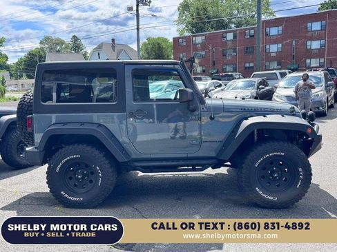 Used 2015 Jeep Wrangler Rubicon w/ Dual Top Group AWD/4WD image 4