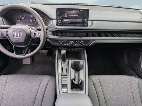 Used 2025 Honda Accord LX image 14
