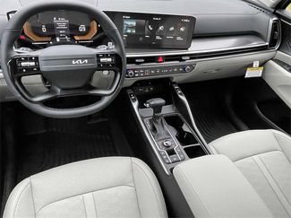 New 2026 Kia Sorento S video 2