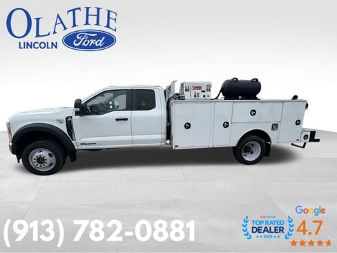 Used 2023 Ford F550 4x4 SuperCab Super Duty image 2
