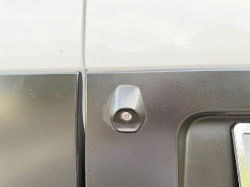 Used 2019 Ford Transit 250 130 Low Roof RWD image 8