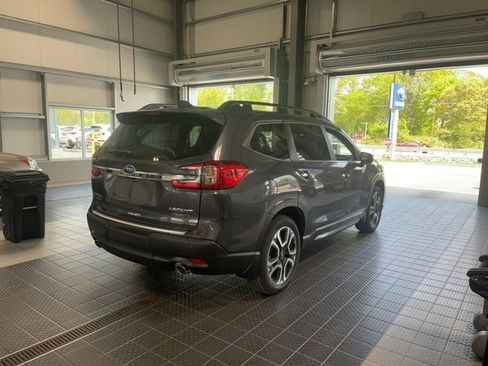 New 2023 Subaru Ascent Touring AWD/4WD image 5