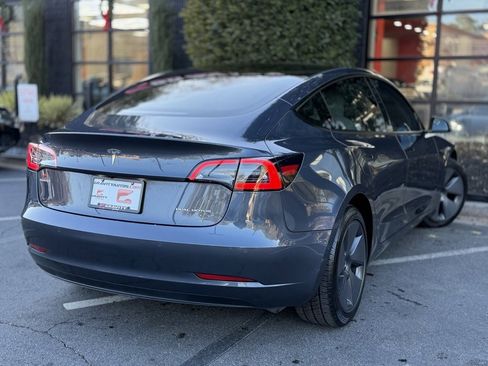 Used 2022 Tesla Model 3 Long Range image 12
