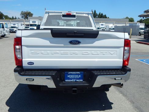 Used 2020 Ford F250 XL w/ Power Equipment Group RWD image 7