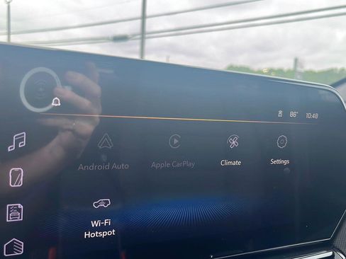 New 2025 Chevrolet TrailBlazer RS w/ Convenience Package image 4