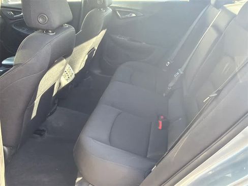 Used 2023 Chevrolet Malibu LT image 18