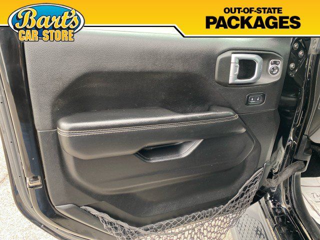 Used 2021 Jeep Gladiator Overland w/ Popular Equipment Package AWD/4WD image 22