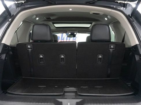 Certified 2023 Honda Pilot Touring image 13