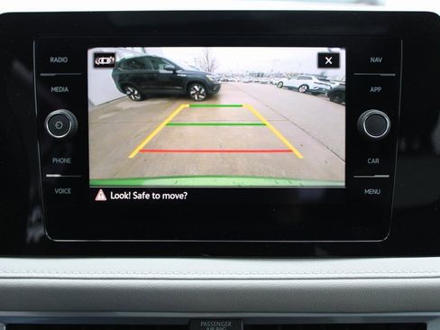 New 2026 Volkswagen Taos SEL AWD/4WD image 15