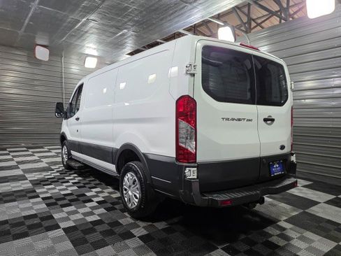 Used 2016 Ford Transit 250 130 Low Roof w/ Exterior Upgrade Package image 7