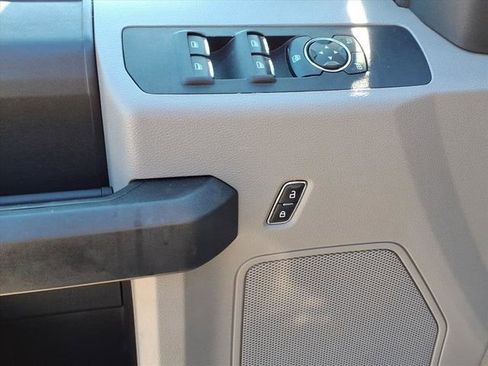 Used 2020 Ford F250 XL w/ STX Appearance Package AWD/4WD image 7