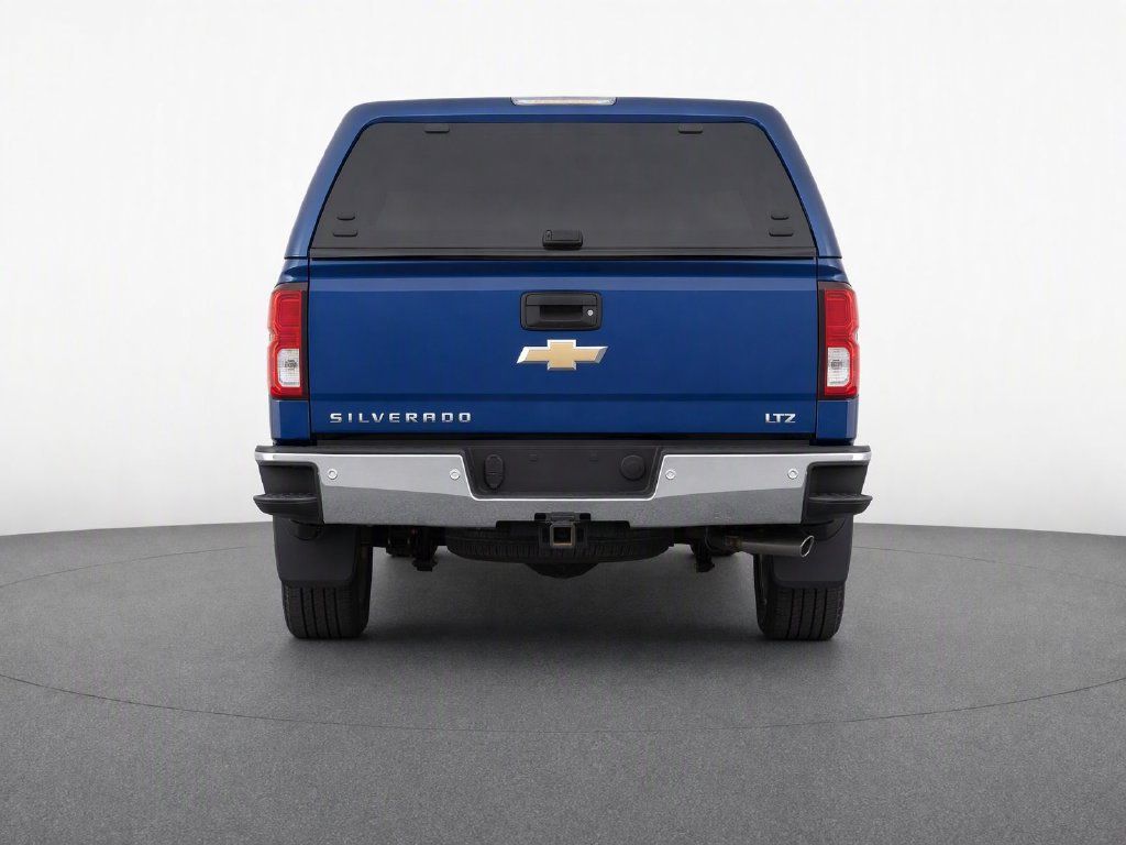 Used 2018 Chevrolet Silverado 1500 LTZ w/ Sport Package AWD/4WD image 9