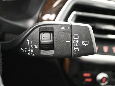 Used 2022 BMW X3 xDrive30i AWD/4WD image 17