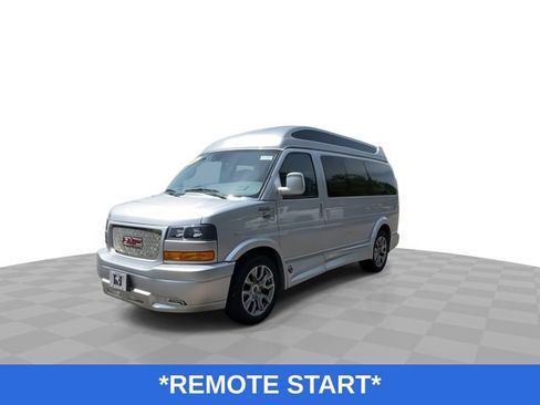 Used 2025 GMC Savana 2500 w/ Driver Convenience Package RWD image 5