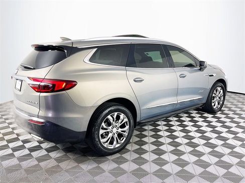 Used 2018 Buick Enclave Avenir w/ Avenir Technology Package image 8