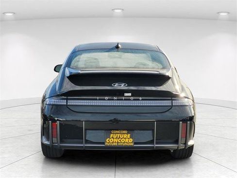 New 2025 Hyundai Ioniq 6 SEL image 5