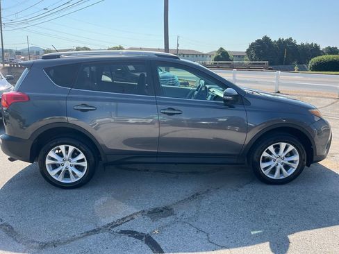 Used 2013 Toyota RAV4 Limited FWD image 6