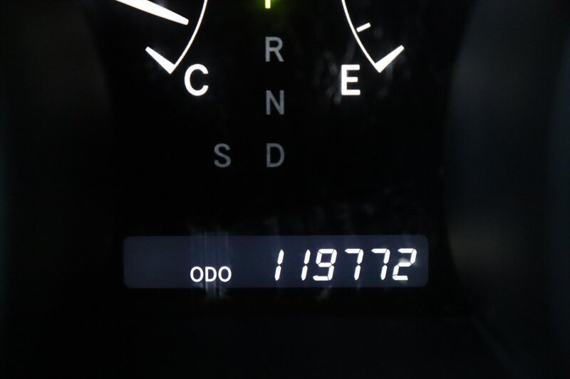 Used 2010 Toyota Highlander Limited AWD/4WD image 11