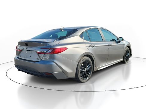 New 2026 Toyota Camry SE image 4